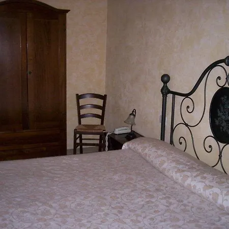 I Tre Rioni 3* Campiglia dʼOrcia